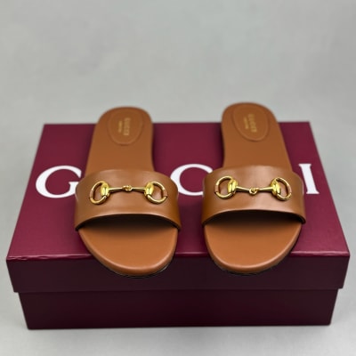Gucci Horsebit slides in brown leather — 3