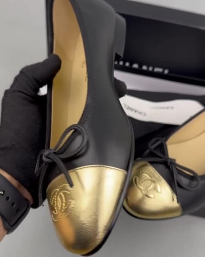 Chanel black leather ballet flats with gold cap toes — 5