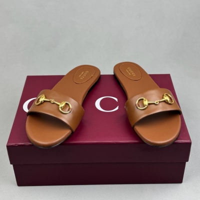 Gucci Horsebit slides in brown leather — 4