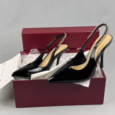 Gucci Signoria patent leather slingback pumps