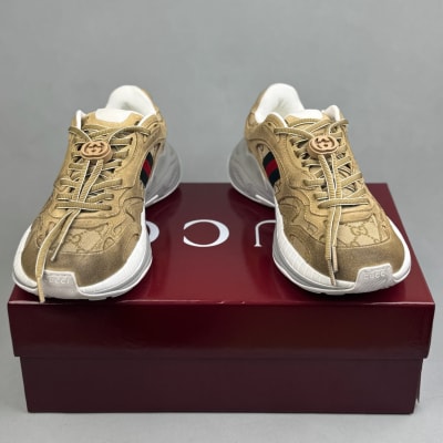 Gucci Run sneakers in beige and ebony GG canvas and suede — 4