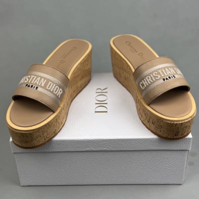 Christian Dior Dway Platform Slide in beige — 4