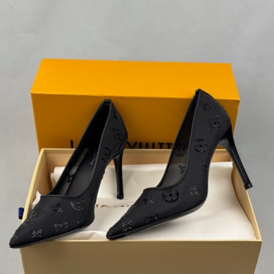 Louis Vuitton Gala Pumps in black mesh with rhinestone Monogram patterns
