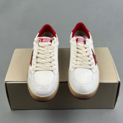 Golden Goose Ball Star sneakers in white leather with a red star and heel tab — 3