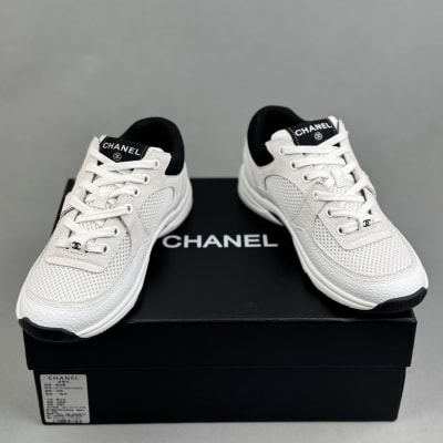 Chanel Low Top Trainer sneakers in white and black — 4