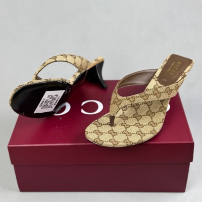 Gucci Vittoria GG canvas thong sandals