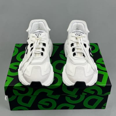 Dolce & Gabbana Daymaster sneakers in white with a black logo patch — 3