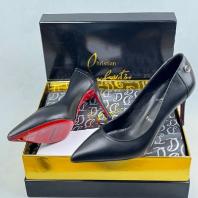 Christian Louboutin Sporty Kate leather pumps in black