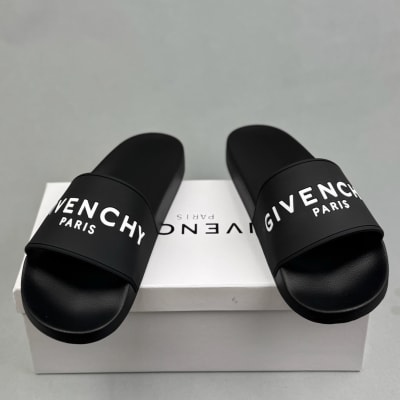 Givenchy Men's Logo Slides in black rubber — 4