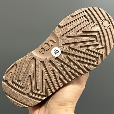 UGG Tazz (or UGG Tazz II) slip-on platform slippers — 5