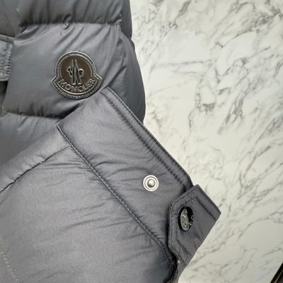 Moncler ivory-colored Moncler down-filled snap-front shirt jacket with dual chest flap pockets — 8