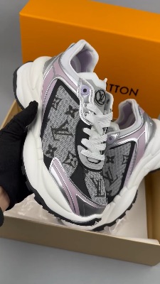 Louis Vuitton Monogram Run 55 sneakers — 5