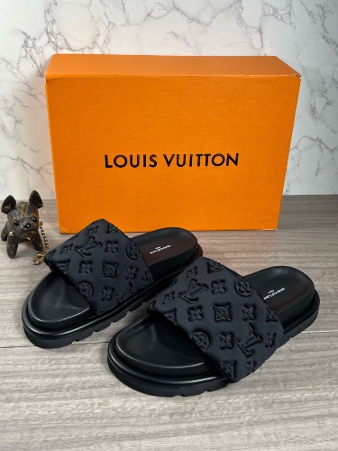 Louis Vuitton Black Pool Pillow slides — 3