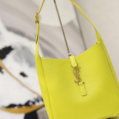 Saint Laurent Le 5 à 7 small supple shoulder bag — 3