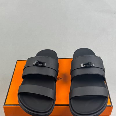 Hermès Chypre sandals — 3