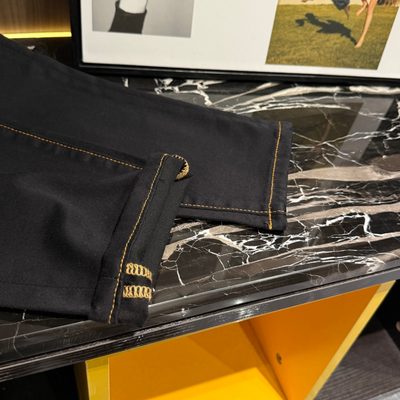 Versace jeans — 7