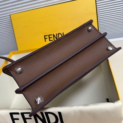 Fendi Peekaboo ISeeU bag (T) — 9