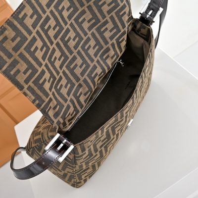 Fendi Baguette bag (T) — 9