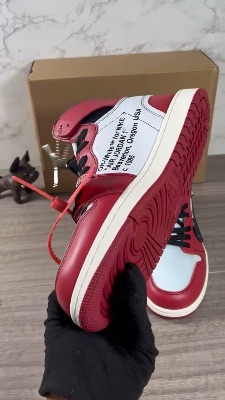 Jordan x Off-White The 10: Air Jordan 1 "Chicago" sneakers — 5