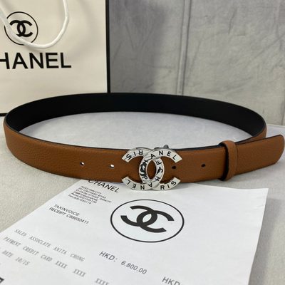 Chanel vintage brown leather belt featuring signature gold CC hardware — 4