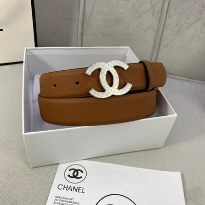 Chanel leather belt featuring a camel calfskin strap and a golden metal CC buckle — 7