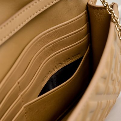 Fendi Baguette Wallet on Chain (T) — 7