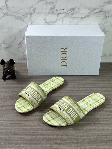 Dior Dway Slide Lime Pop Mizza Embroidered Cotton sandals — 3
