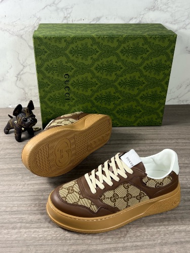Gucci GG Canvas sneakers