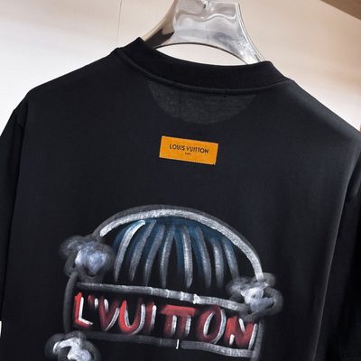 Louis Vuitton white t-shirt — 9