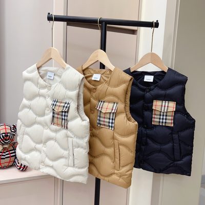 Burberry white children's or youth down puffer gilet