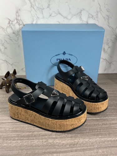 Prada rubber wedge platform sandals in black — 4