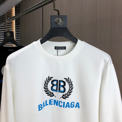 Balenciaga sweatshirt — 4