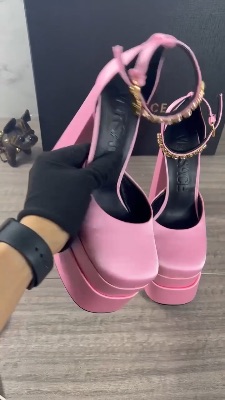 Versace Medusa Aevitas Platform Pumps in pink satin — 5
