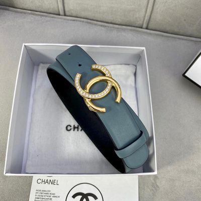 Chanel belt is crafted from light blue leather and features a prominent gold-tone CC logo buckle — 3