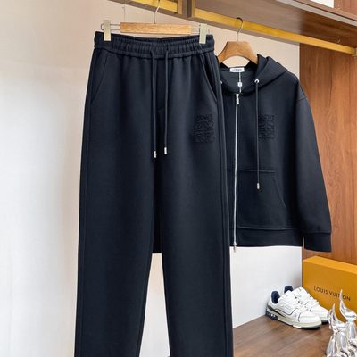 LOEWE Tracksuit — 16