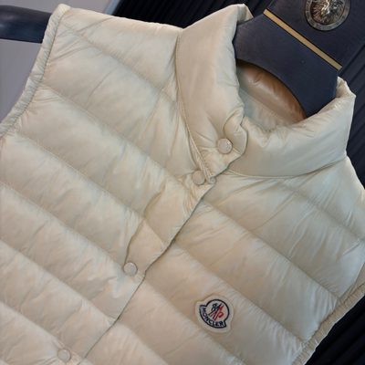 Moncler Liane Quilted Shell Down Vest — 5