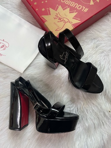 Christian Louboutin Miss Sabina 85 black patent leather sandals