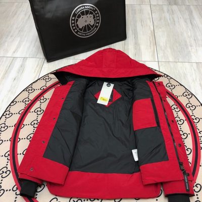 Canada Goose Macmillan Parka — 7