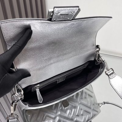 Fendi Baguette bag (T) — 7