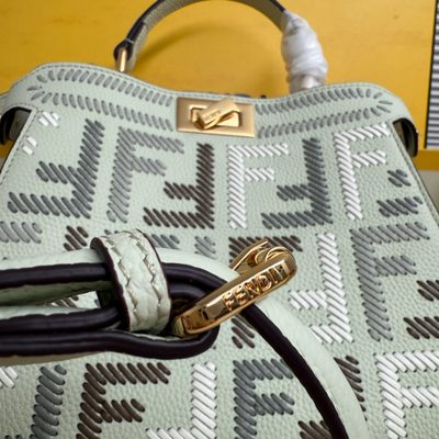 Fendi Peekaboo ISeeU bag (T) — 6