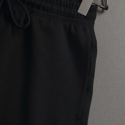 off-white Burberry sweat shorts — 4
