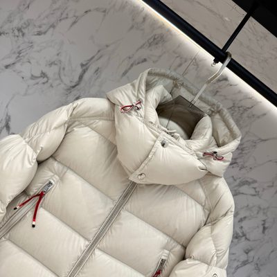 Moncler hooded short puffer jacket — 4