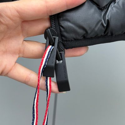 Moncler Laverq Hooded Short Down Jacket — 6