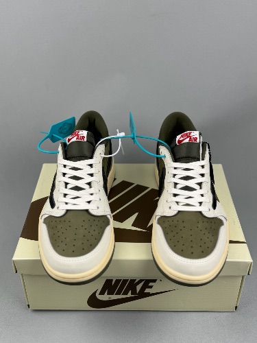 Nike x Travis Scott Air Jordan 1 Low OG SP "Medium Olive" sneakers — 3