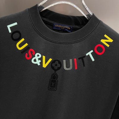 LV T-shirt — 7