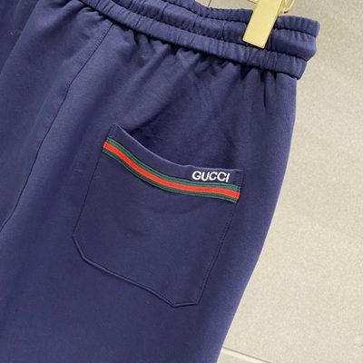 Gucci short — 3