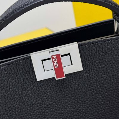Fendi Peekaboo ISeeU leather bag (T) — 7