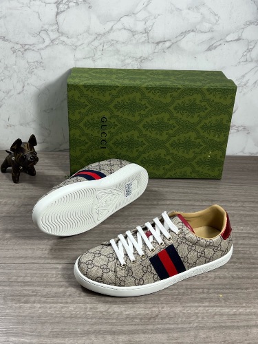 Gucci Ace sneakers in GG Supreme canvas