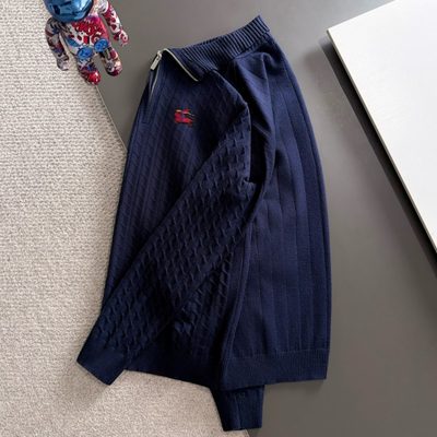 Burberry long-sleeved knit sweater — 7