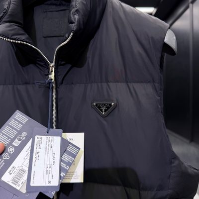 Prada Re-Nylon vest — 5
